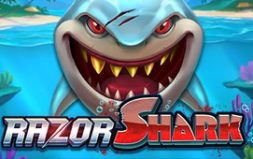 Играть в Razor Shark